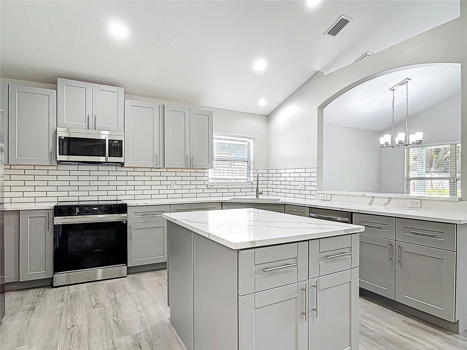 101 SANDPEBBLE PL, SANFORD, FL, 32771