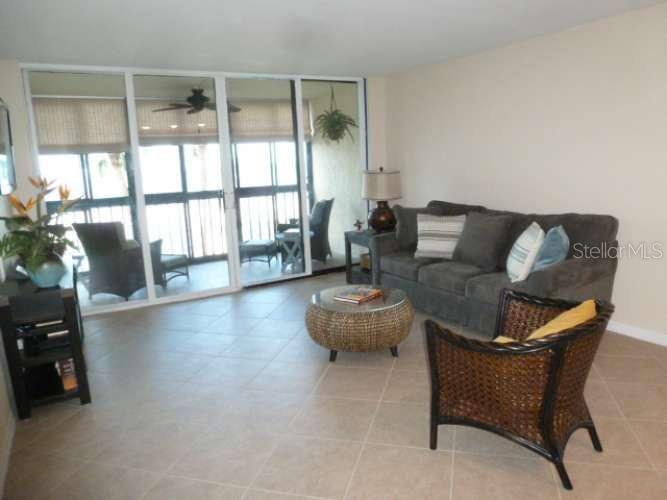 18304 GULF BLVD #210, REDINGTON SHORES, FL, 33708