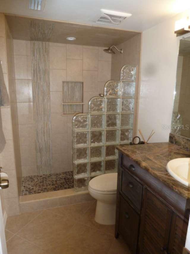 18304 GULF BLVD #210, REDINGTON SHORES, FL, 33708