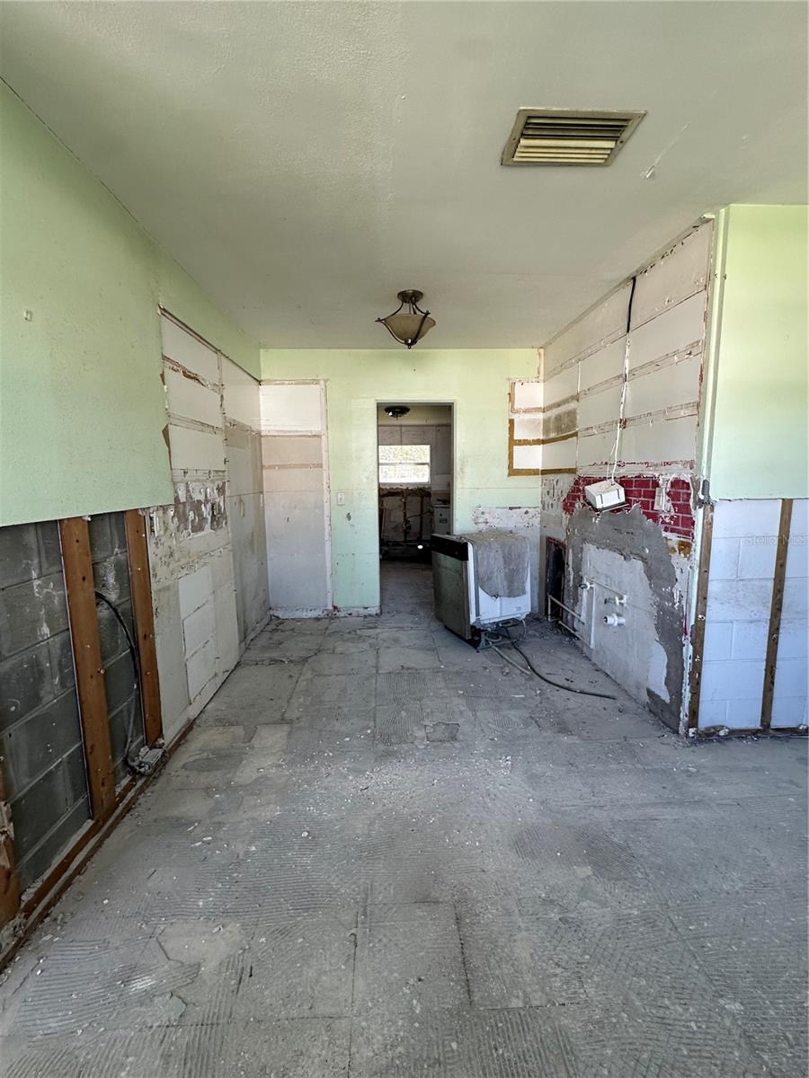 305 59TH ST, HOLMES BEACH, FL, 34217