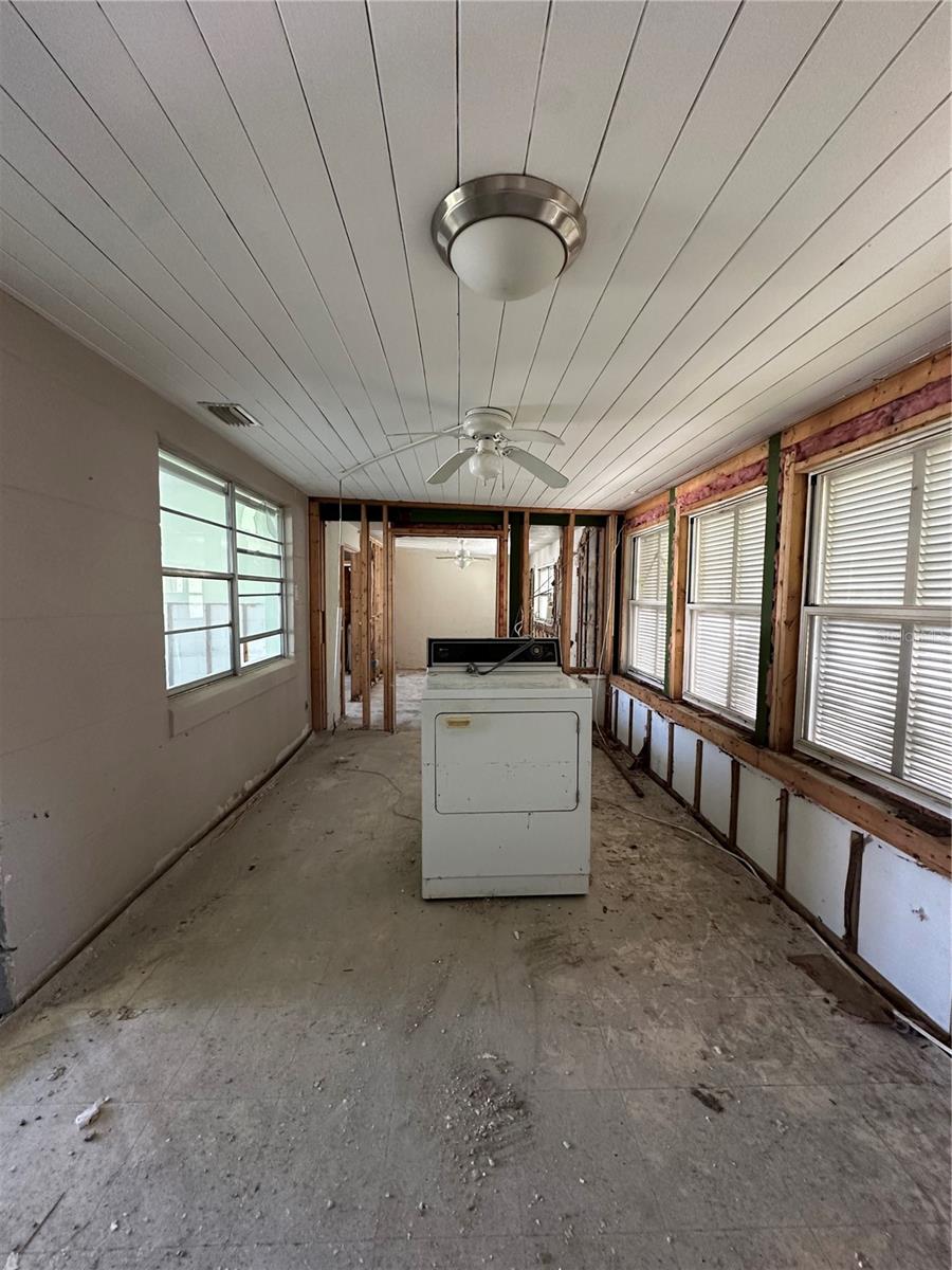 305 59TH ST, HOLMES BEACH, FL, 34217
