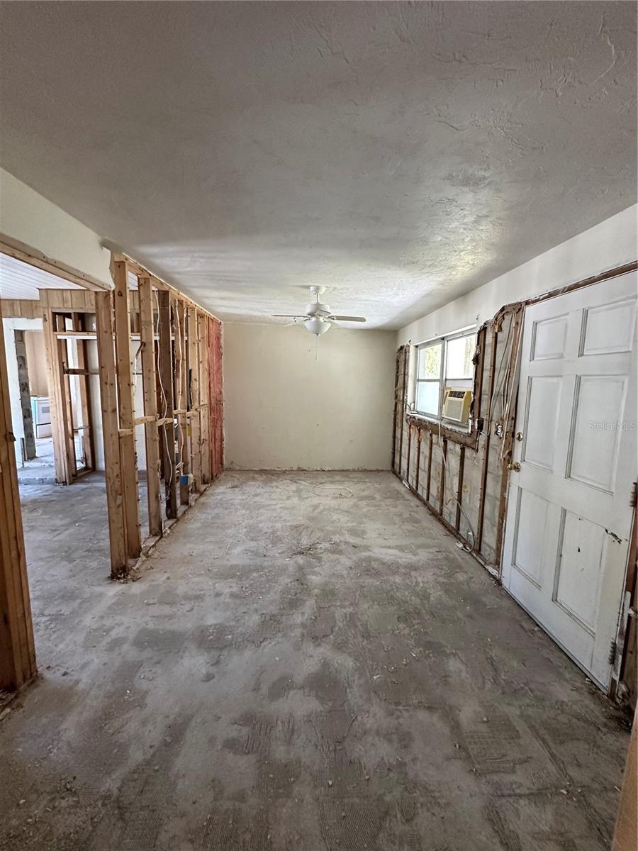 305 59TH ST, HOLMES BEACH, FL, 34217