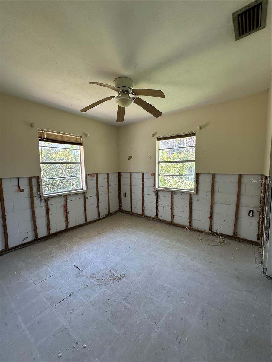 305 59TH ST, HOLMES BEACH, FL, 34217