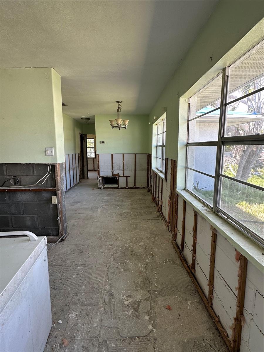 305 59TH ST, HOLMES BEACH, FL, 34217