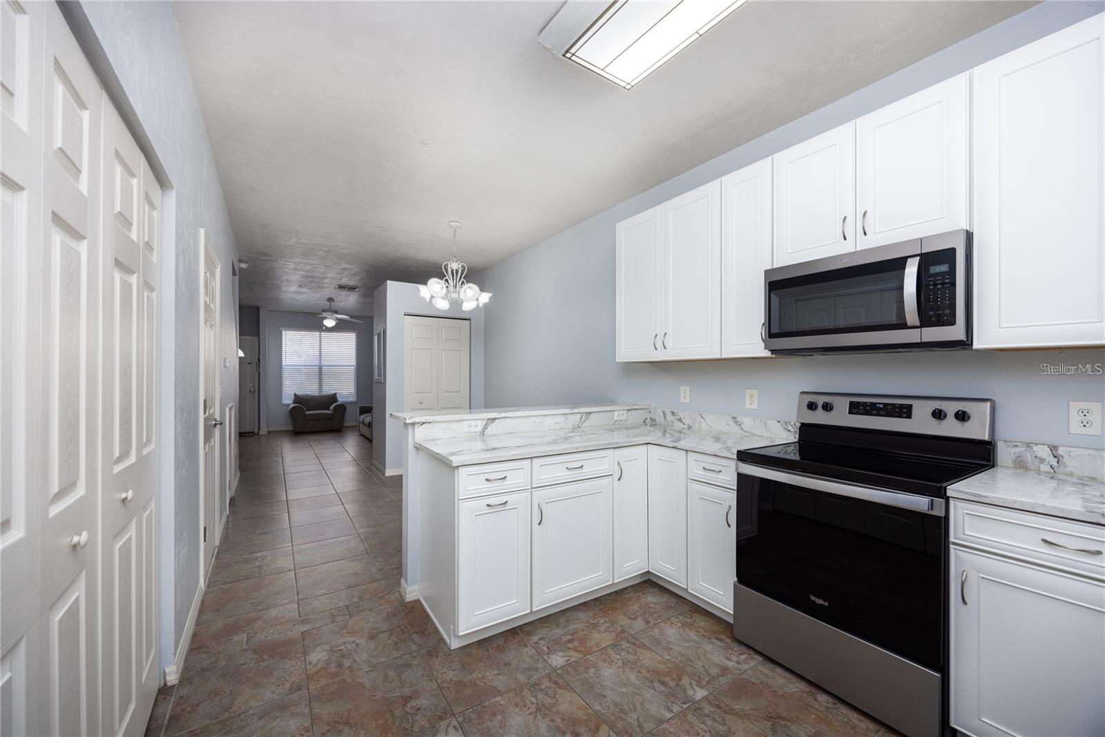 4415 SW 34TH ST #106, GAINESVILLE, FL, 32608