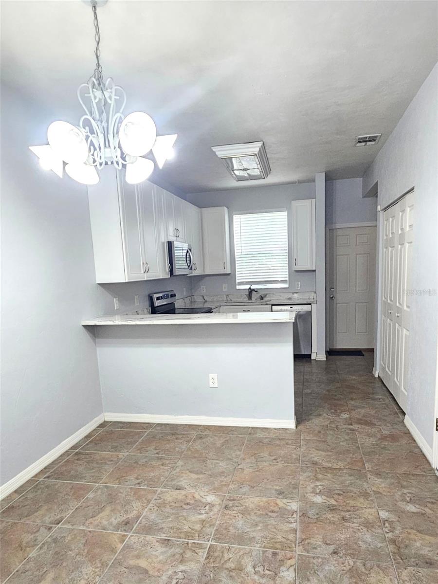 4415 SW 34TH ST #106, GAINESVILLE, FL, 32608