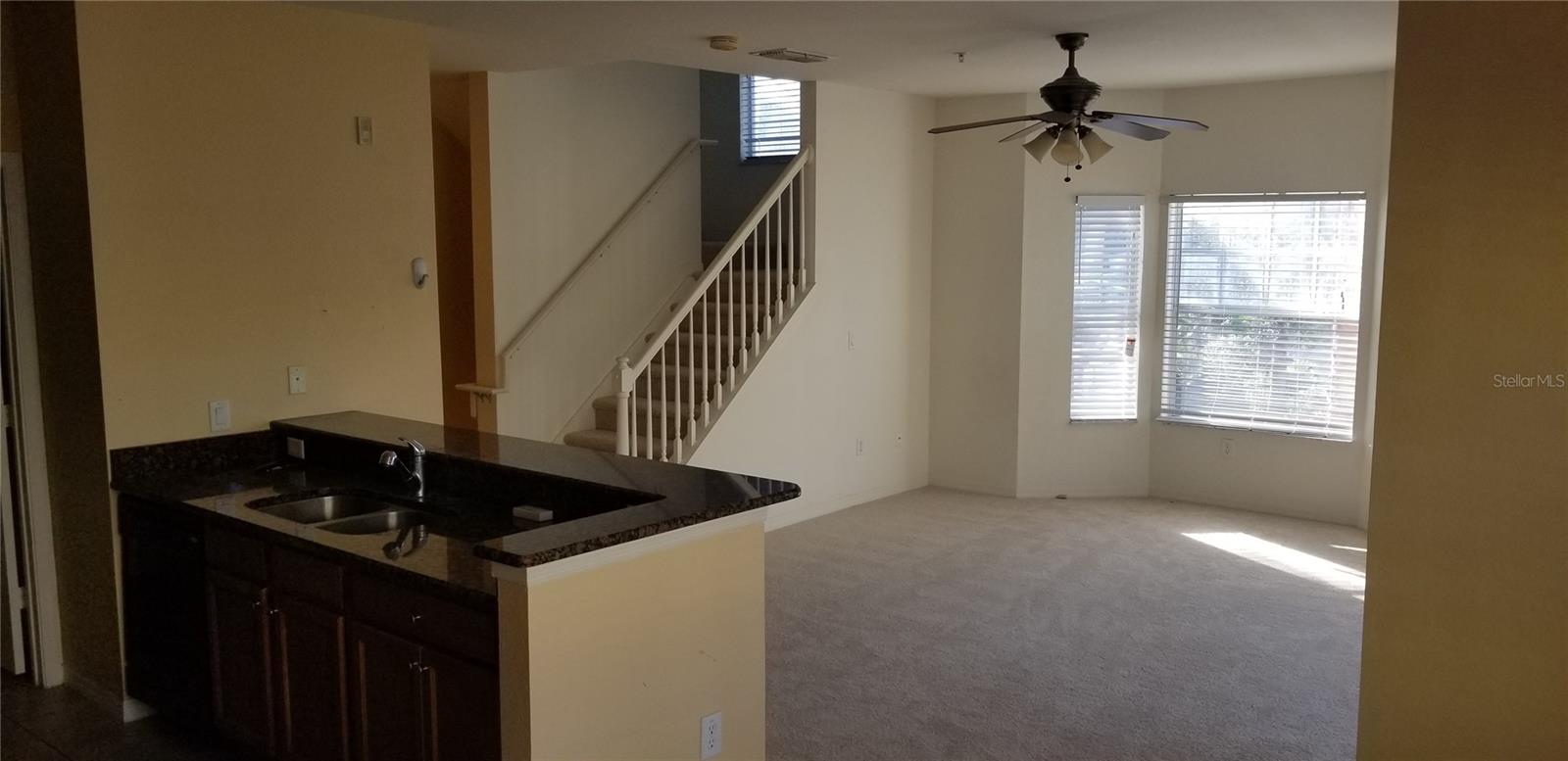 2532 GRAND CENTRAL PKWY #10, ORLANDO, FL, 32839