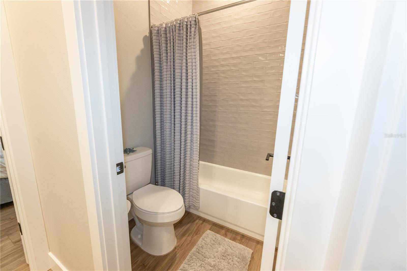 3409 LAKE DIANE RD, TAVARES, FL, 32778