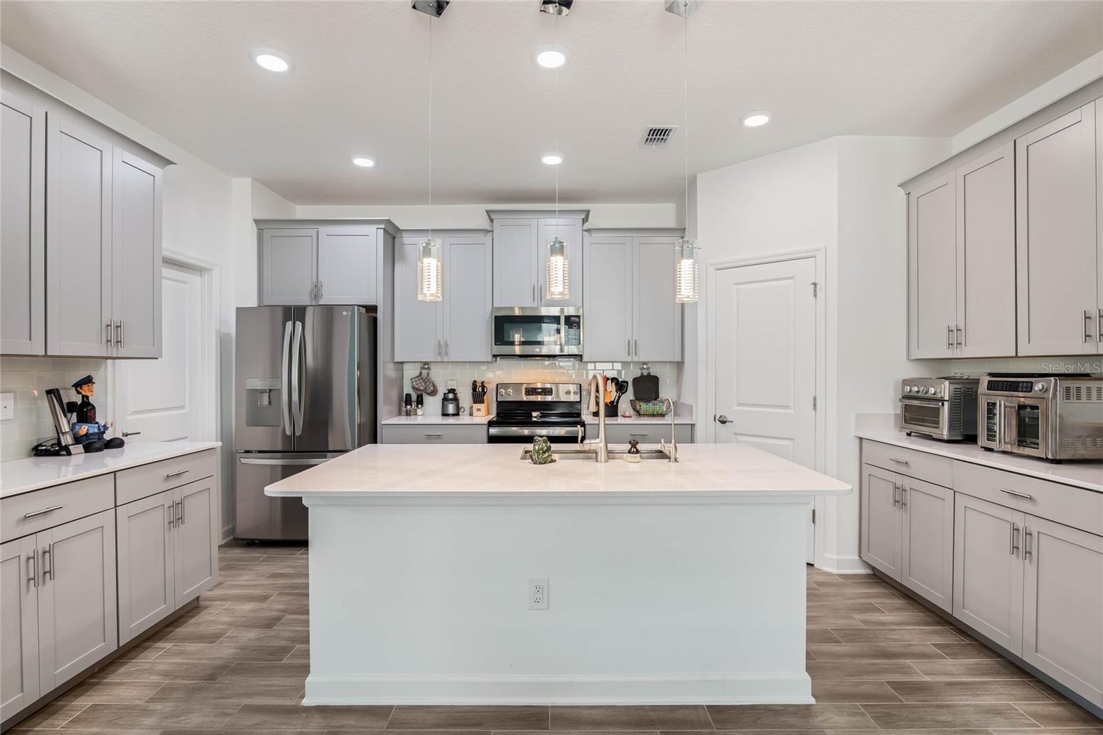 1807 GOOD NEIGHBOR LOOP, KISSIMMEE, FL, 34744