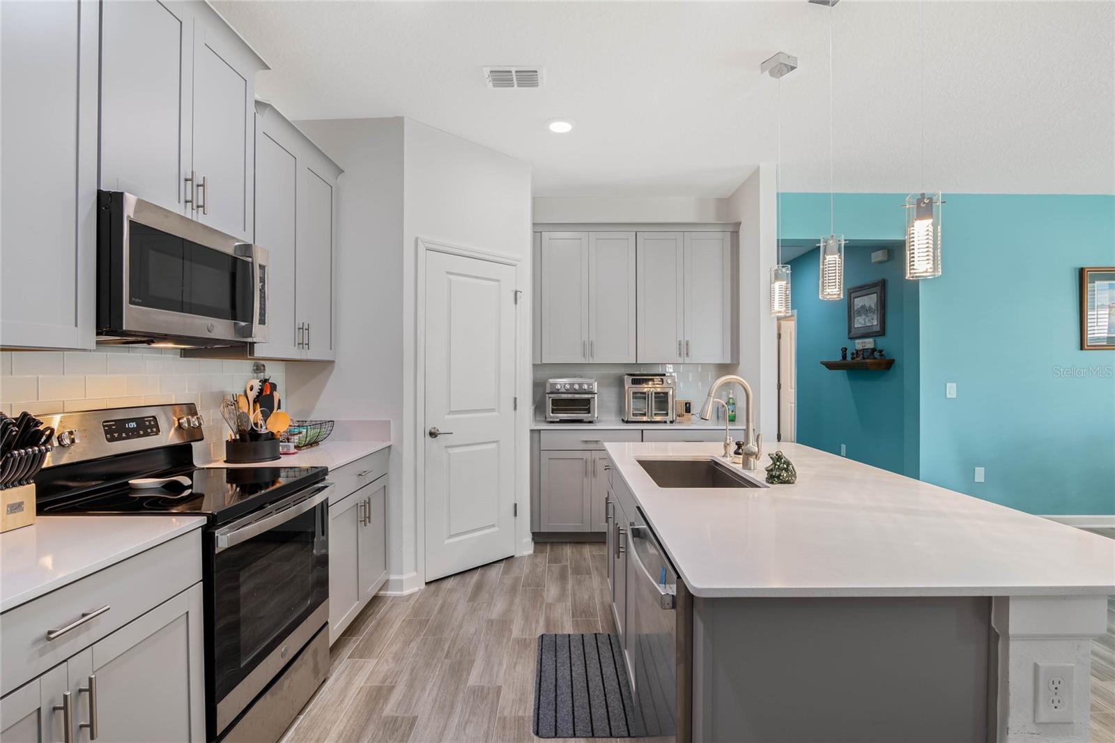 1807 GOOD NEIGHBOR LOOP, KISSIMMEE, FL, 34744