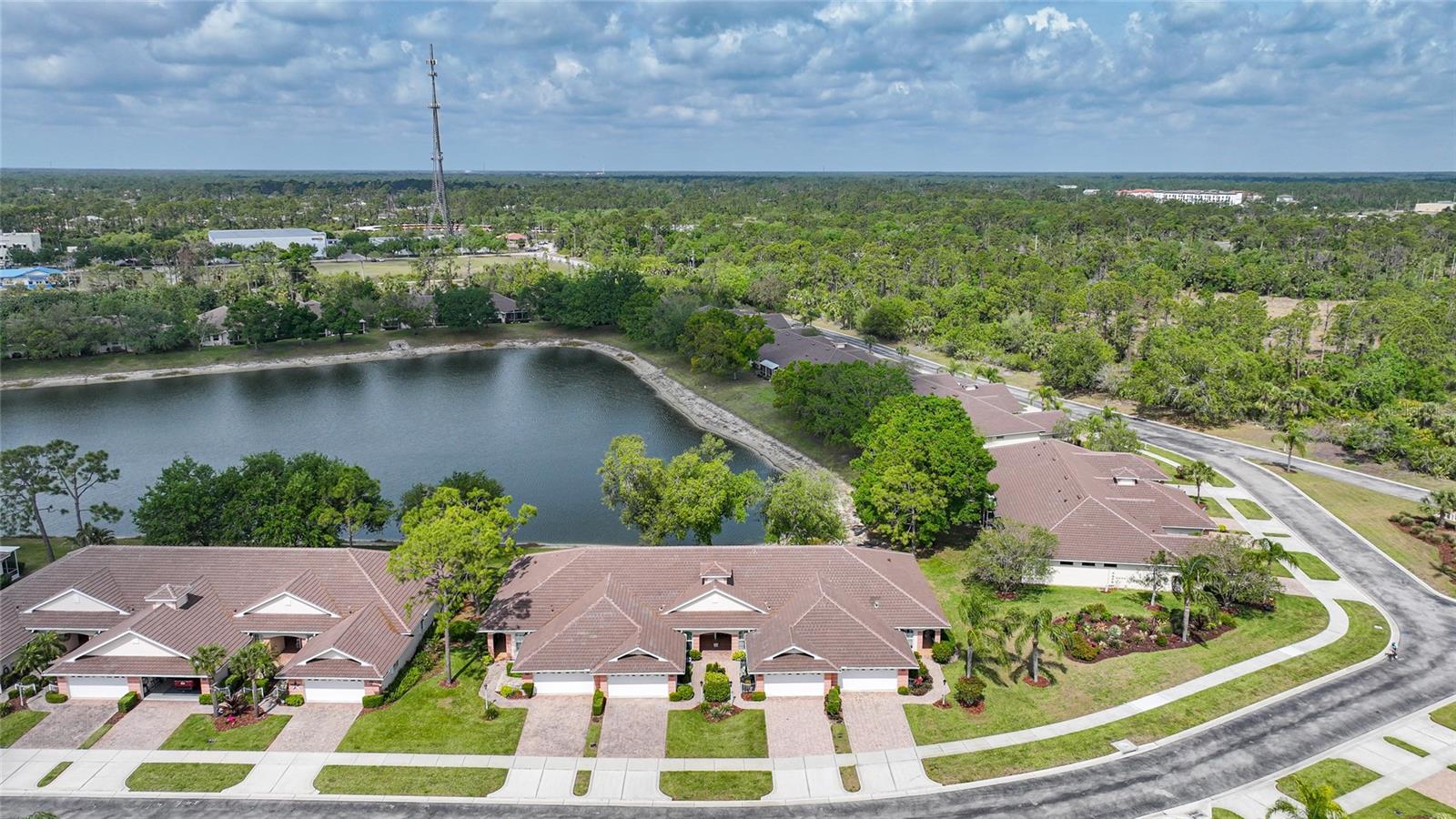 2037 LYNX RUN, NORTH PORT, FL, 34288