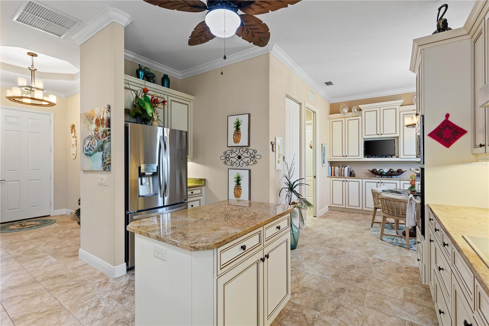 11045 BARNSLEY DR, VENICE, FL, 34293