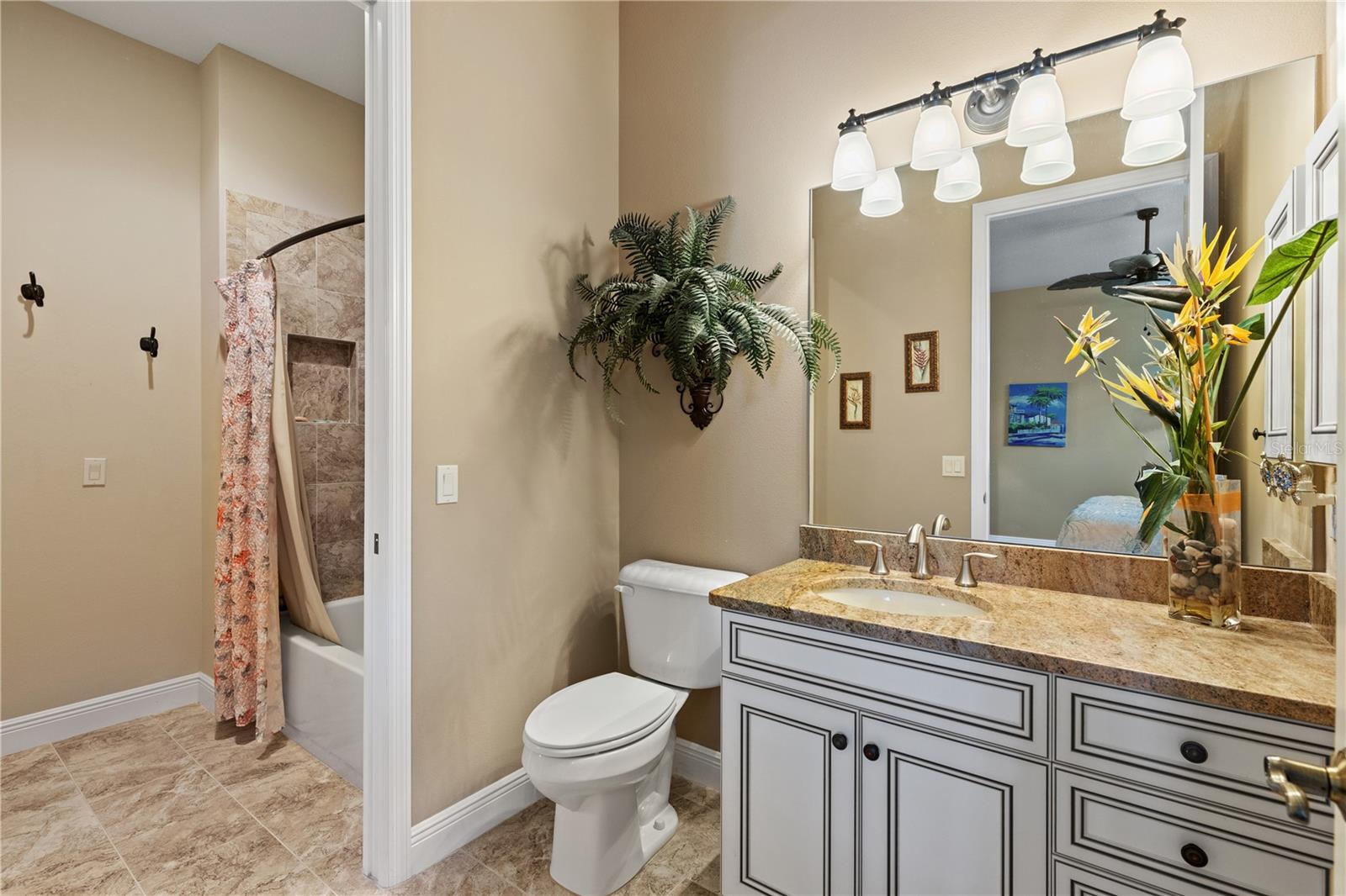 11045 BARNSLEY DR, VENICE, FL, 34293