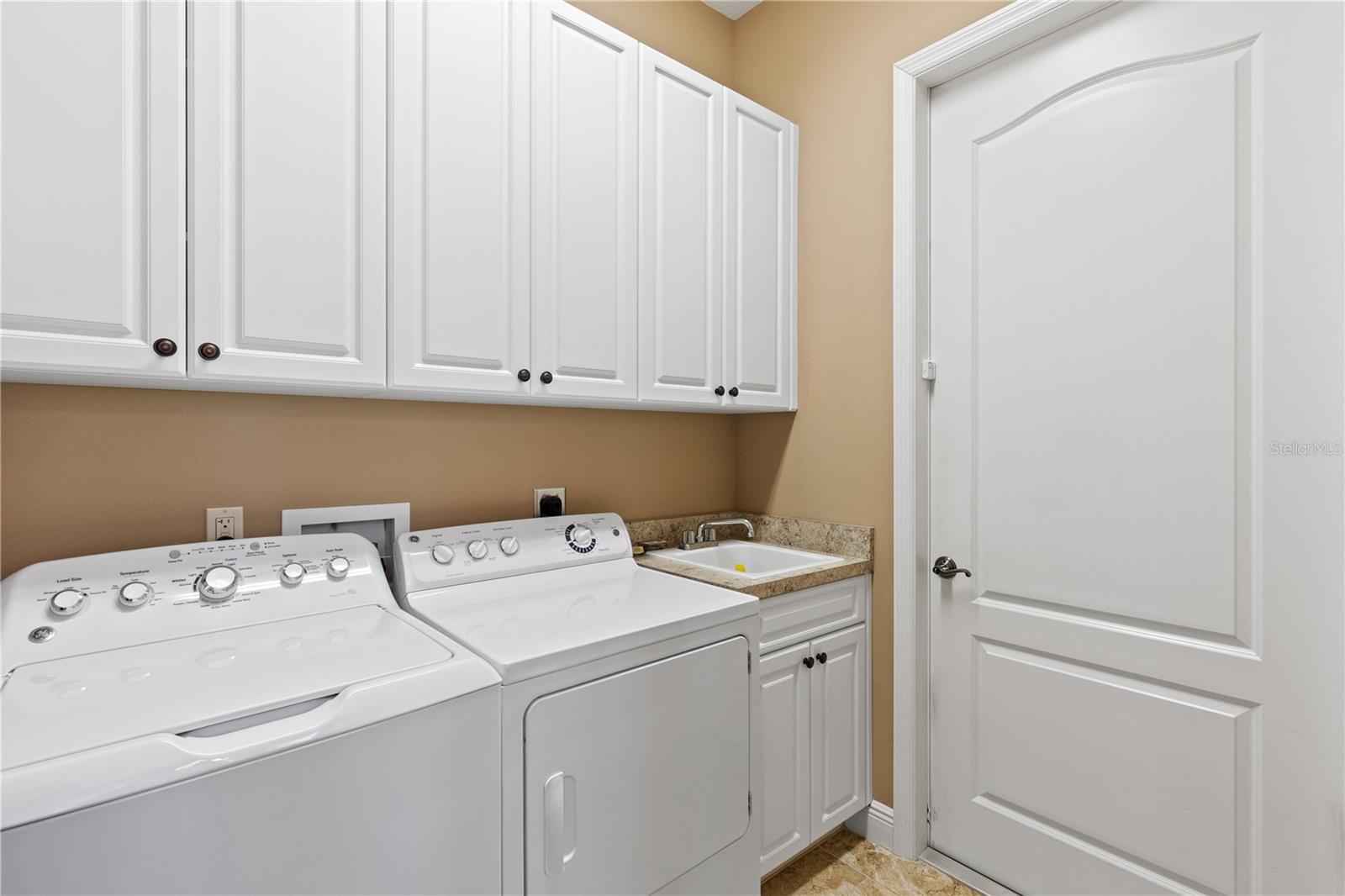 11045 BARNSLEY DR, VENICE, FL, 34293
