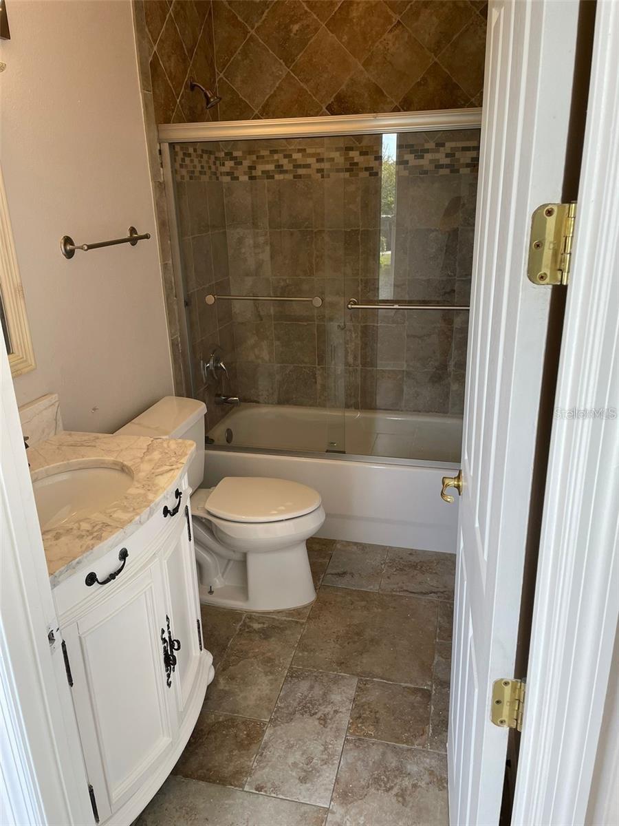3898 HUNTERS ISLE DR, ORLANDO, FL, 32837