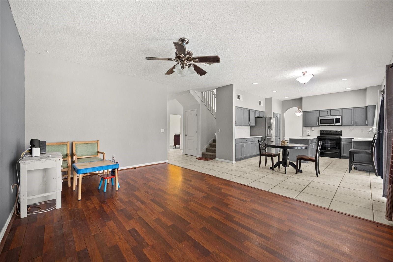 2014 APPLEGATE DR, OCOEE, FL, 34761