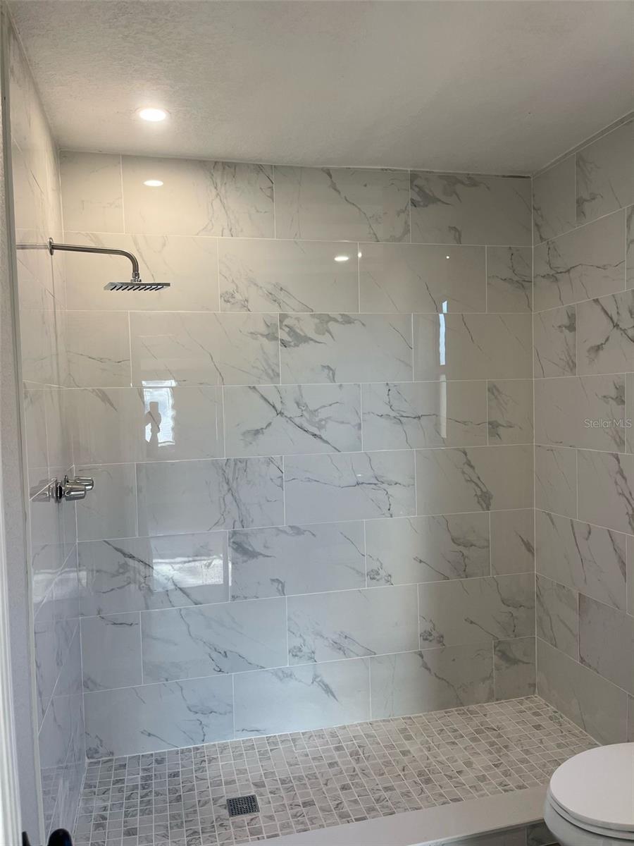 1085 WHITEWOOD DR, DELTONA, FL, 32725