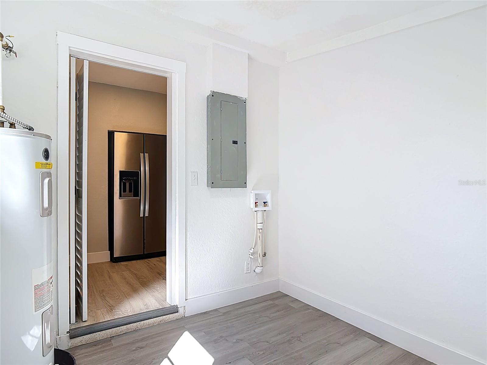 1085 WHITEWOOD DR, DELTONA, FL, 32725