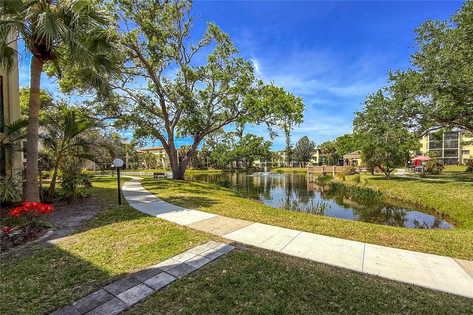 305 30TH AVE W #A104, BRADENTON, FL, 34205