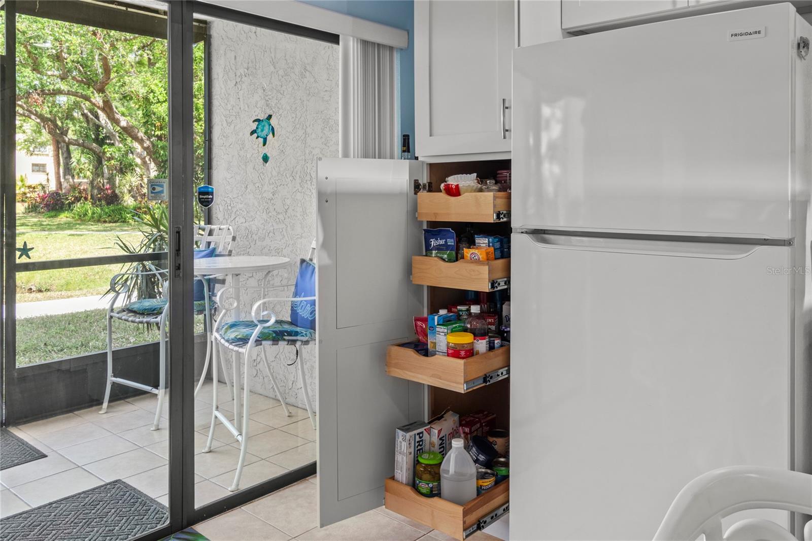 305 30TH AVE W #A104, BRADENTON, FL, 34205