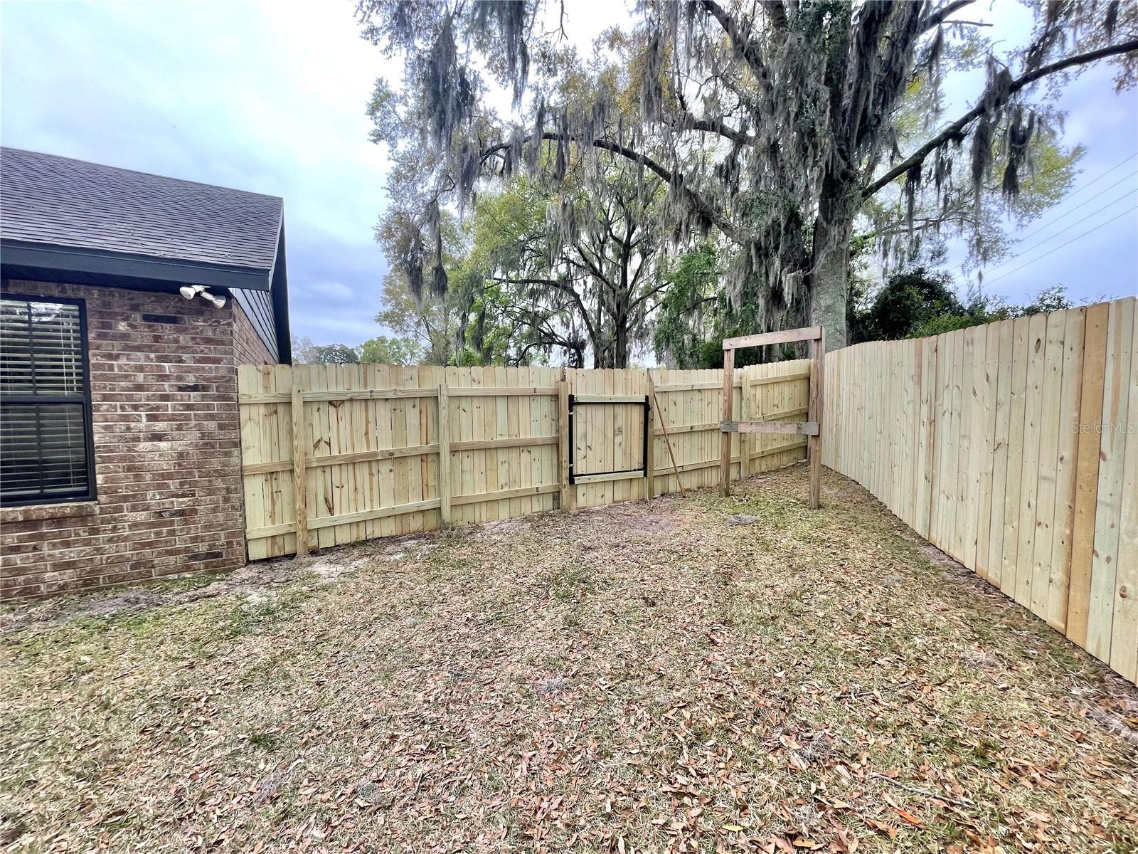 25764 SW 20TH AVE, NEWBERRY, FL, 32669