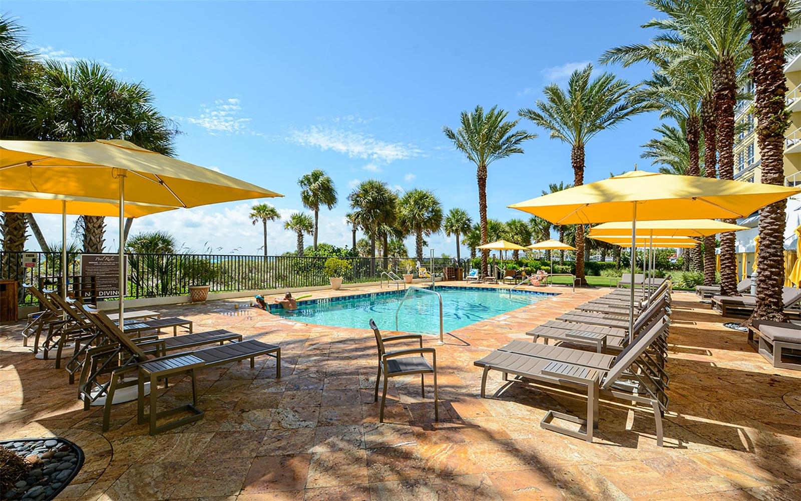 A4645738 Property Photo