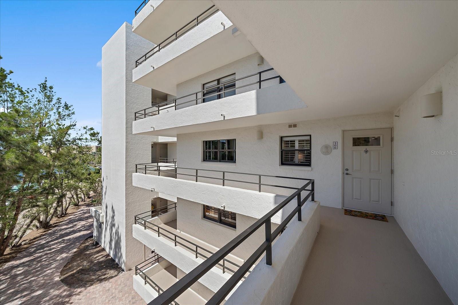 8735 MIDNIGHT PASS RD #306B, SARASOTA, FL, 34242