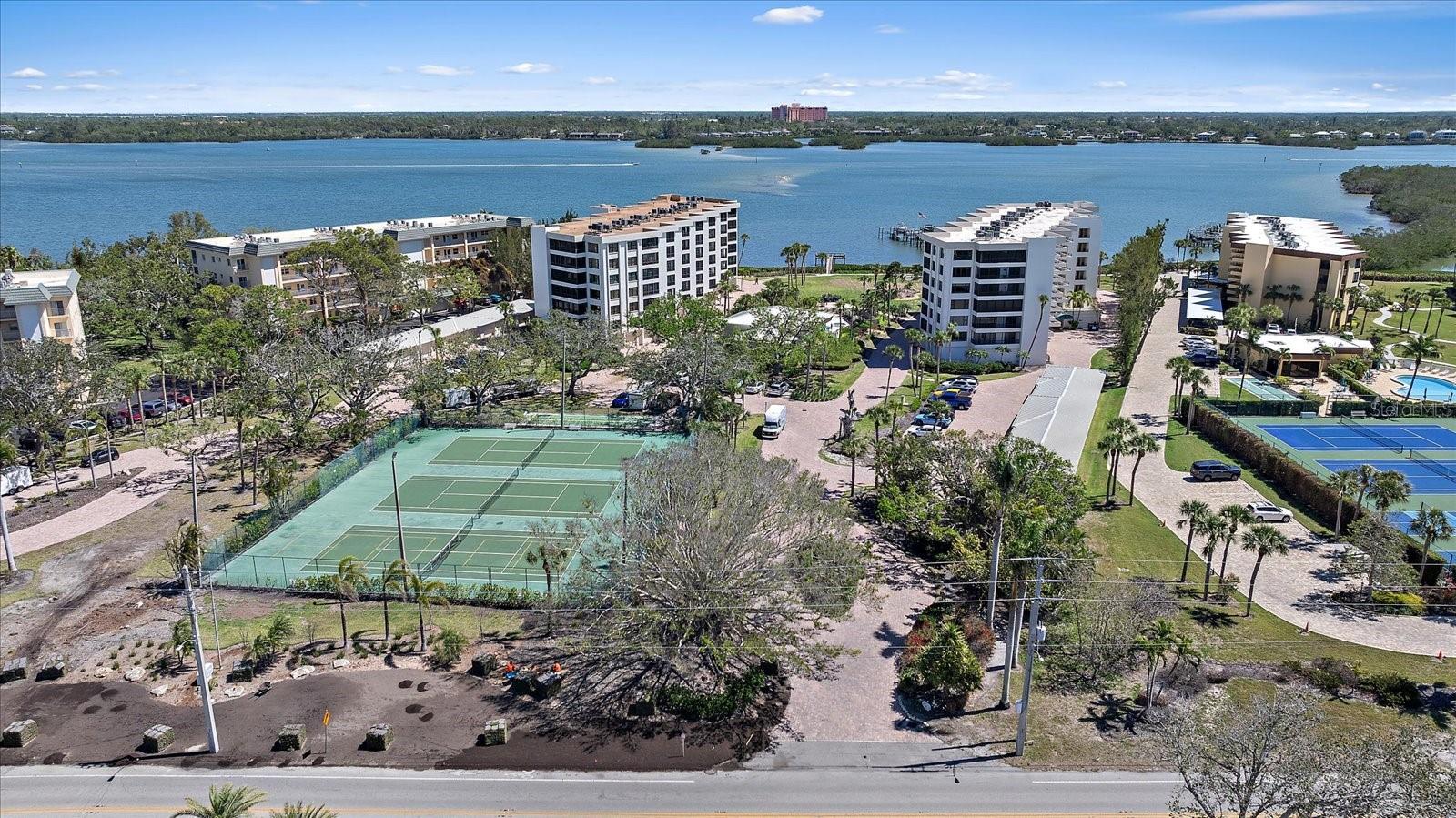 8735 MIDNIGHT PASS RD #306B, SARASOTA, FL, 34242