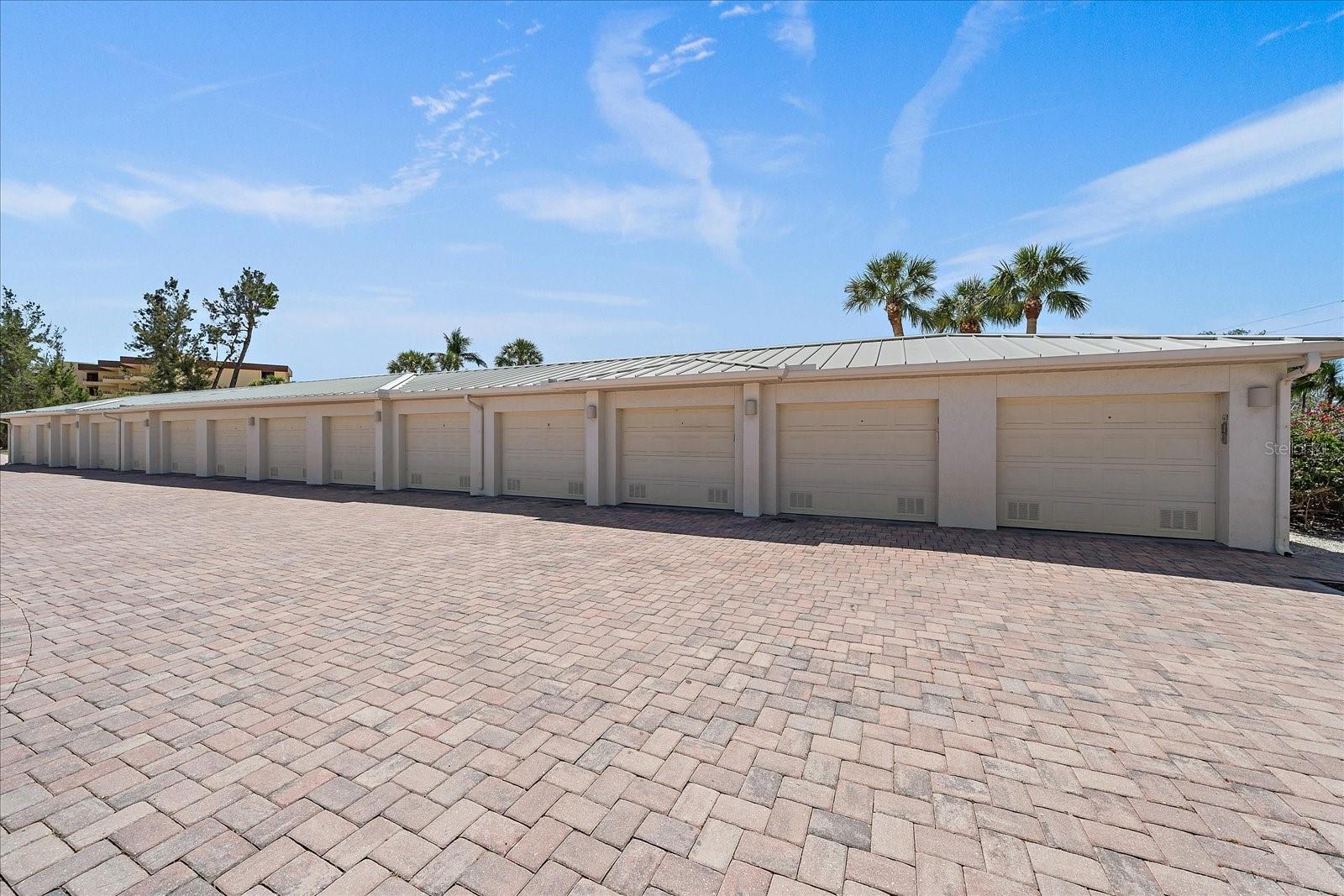8735 MIDNIGHT PASS RD #306B, SARASOTA, FL, 34242