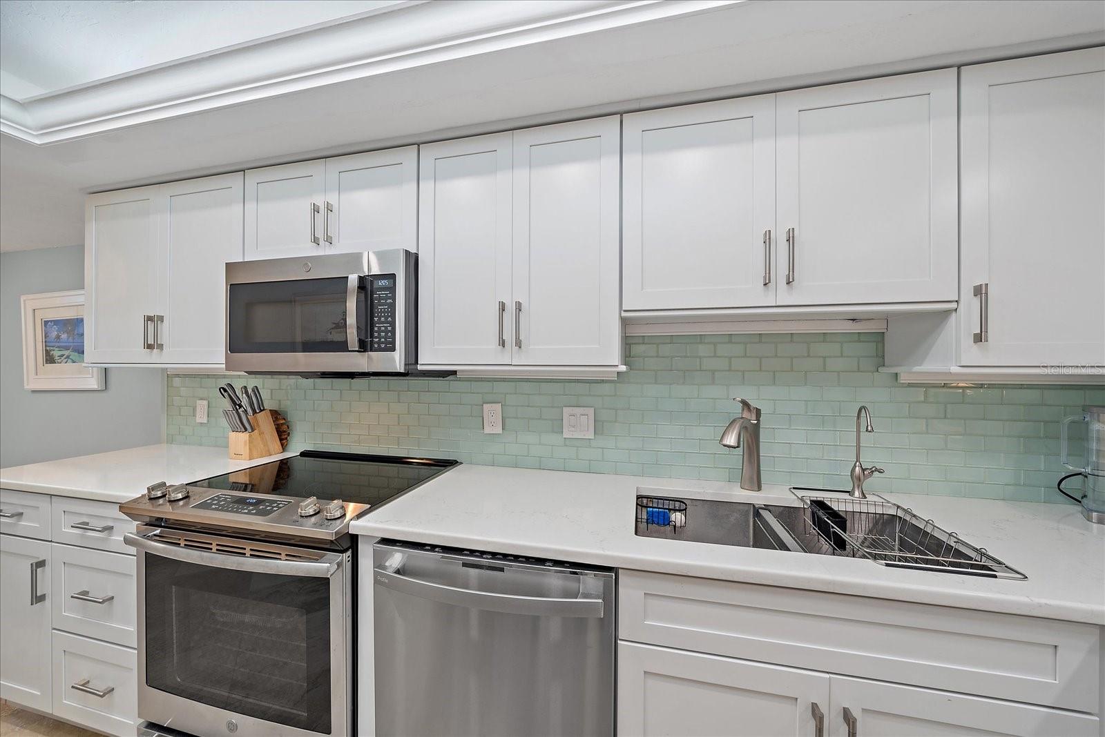 8735 MIDNIGHT PASS RD #306B, SARASOTA, FL, 34242