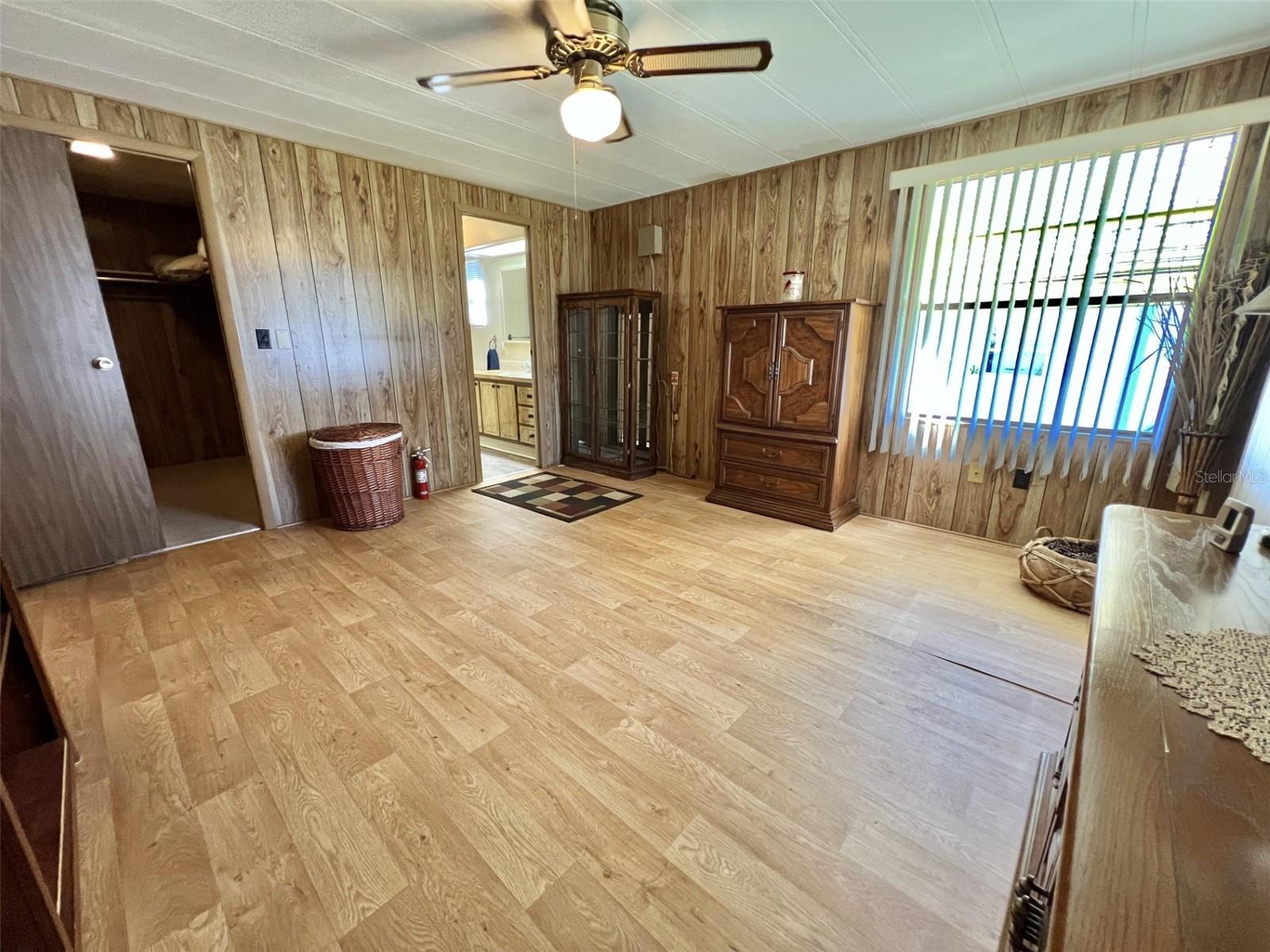 141 HIBISCUS WAY, LEESBURG, FL, 34748