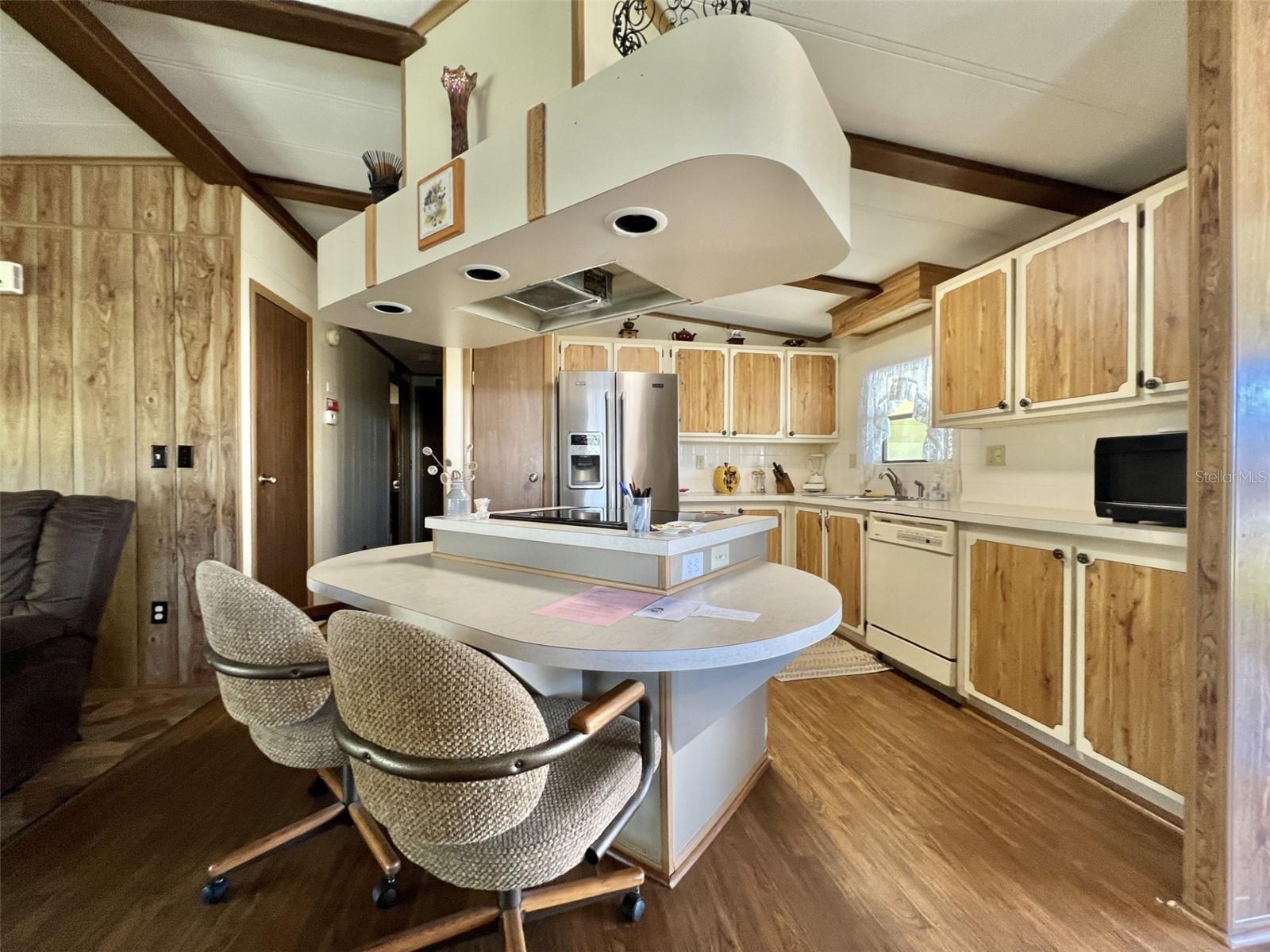 141 HIBISCUS WAY, LEESBURG, FL, 34748