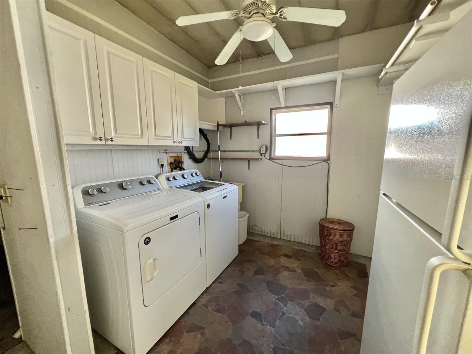 141 HIBISCUS WAY, LEESBURG, FL, 34748