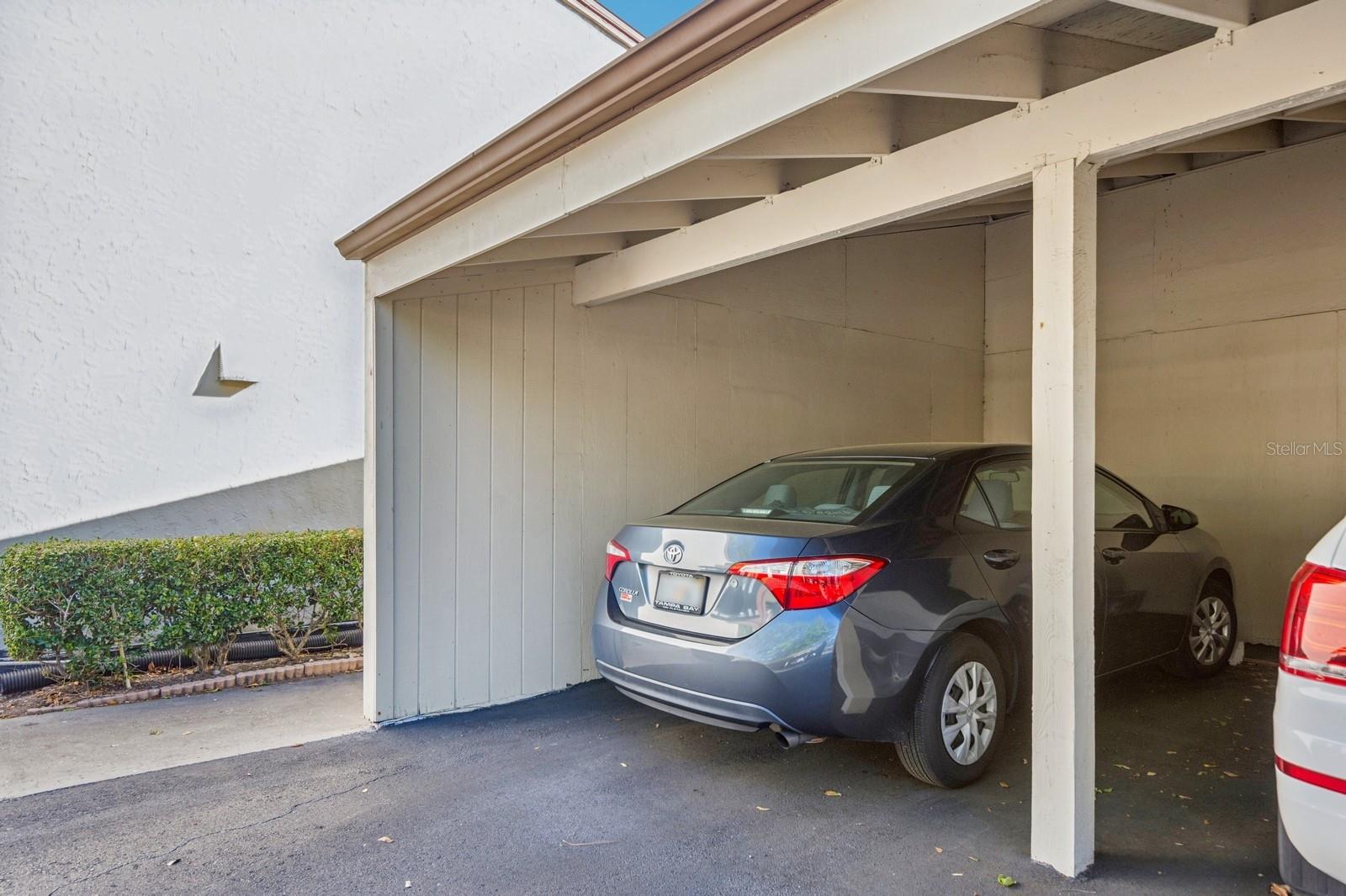 700 STARKEY RD #411, LARGO, FL, 33771