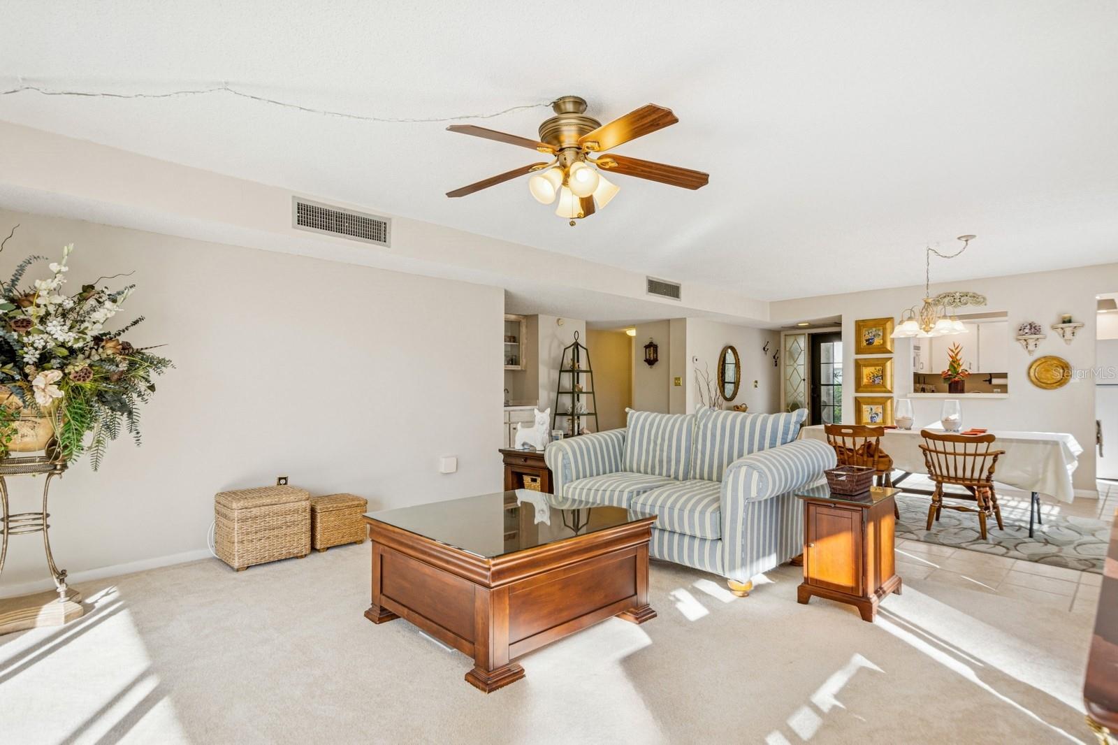 700 STARKEY RD #411, LARGO, FL, 33771