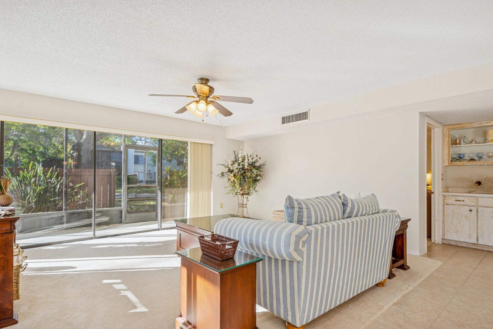 700 STARKEY RD #411, LARGO, FL, 33771