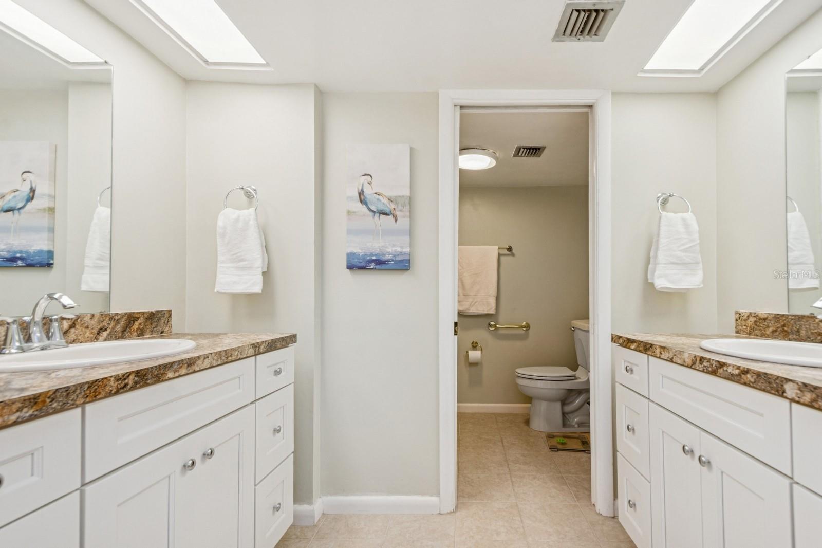 700 STARKEY RD #411, LARGO, FL, 33771