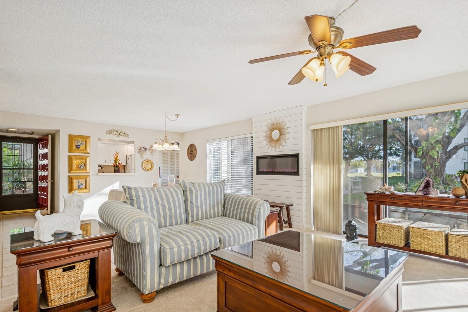 700 STARKEY RD #411, LARGO, FL, 33771