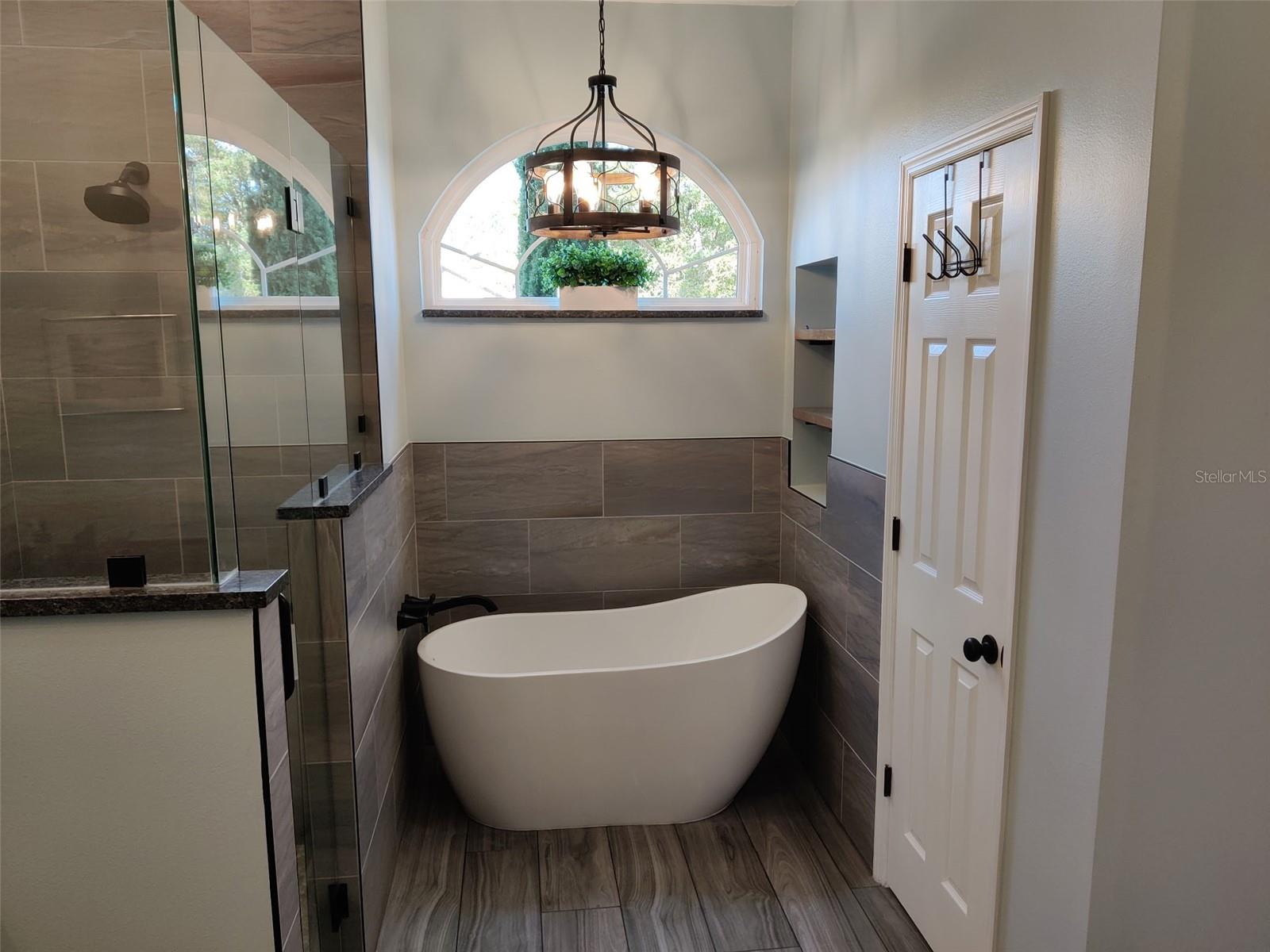 1118 DEARDON DR, VENICE, FL, 34292