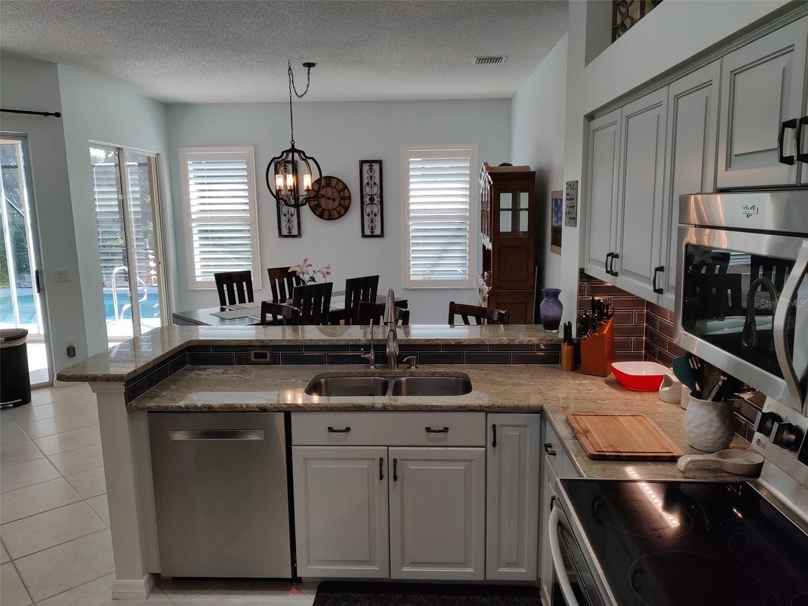 1118 DEARDON DR, VENICE, FL, 34292