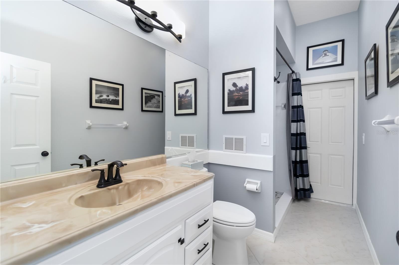 1118 DEARDON DR, VENICE, FL, 34292