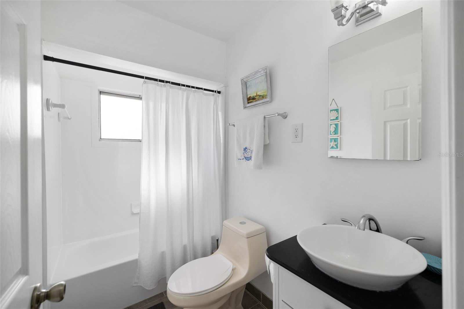 107 MYAKKA DR, VENICE, FL, 34293