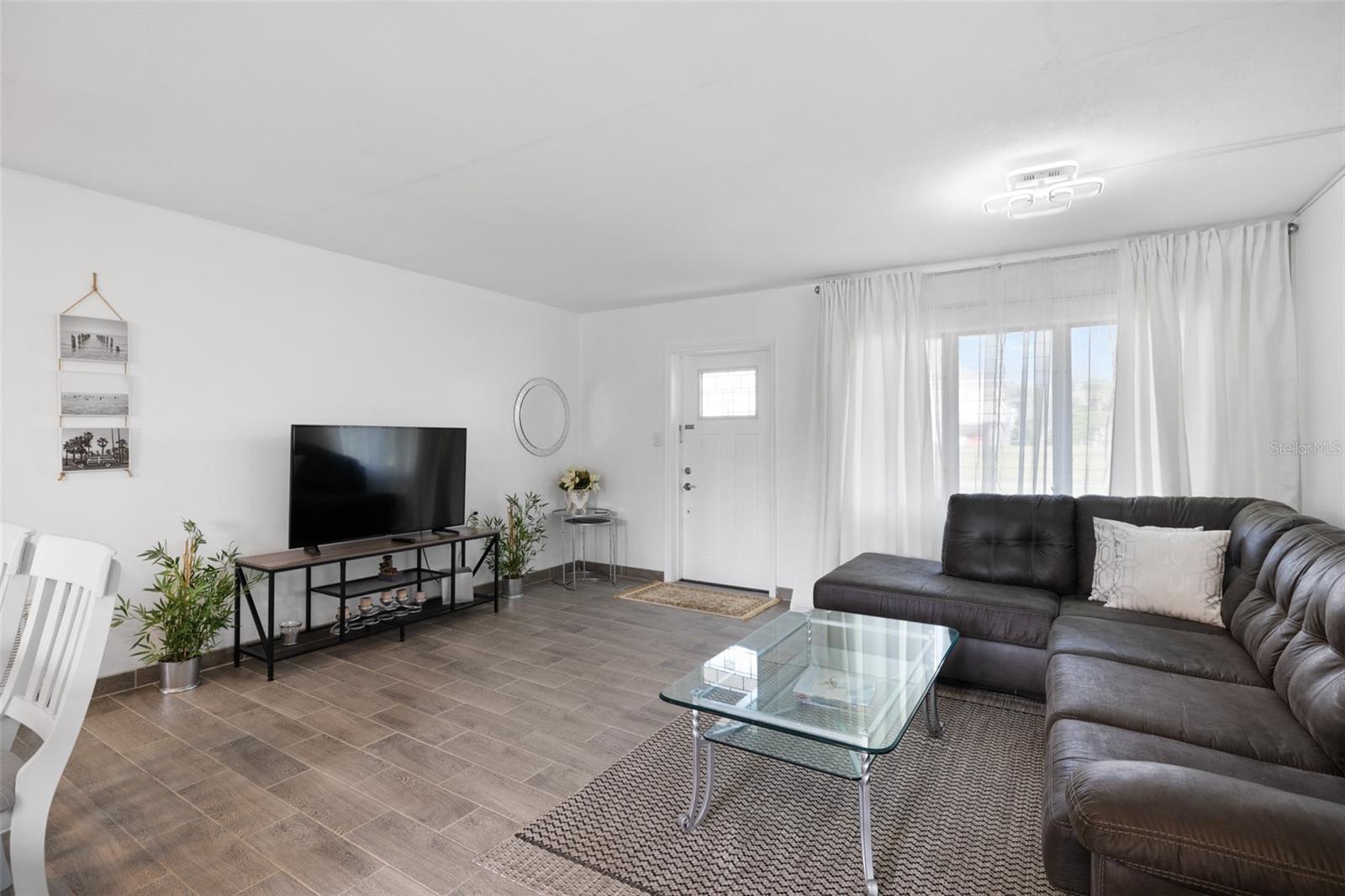 107 MYAKKA DR, VENICE, FL, 34293