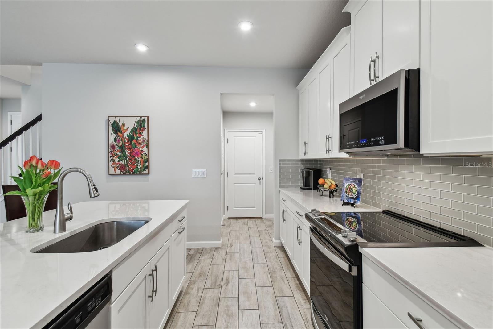 19398 GREAT INTENTION WAY, LUTZ, FL, 33558