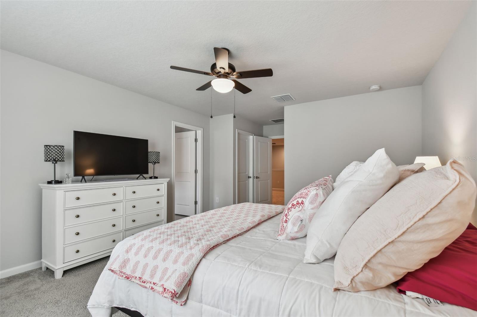 19398 GREAT INTENTION WAY, LUTZ, FL, 33558