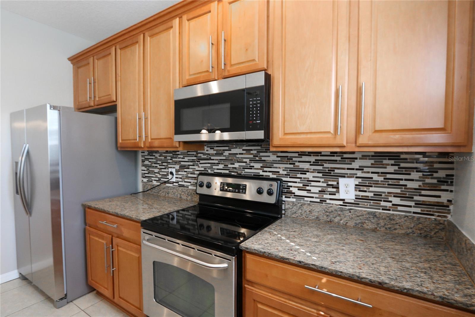 2530 MIDDLETON GROVE DR, BRANDON, FL, 33511