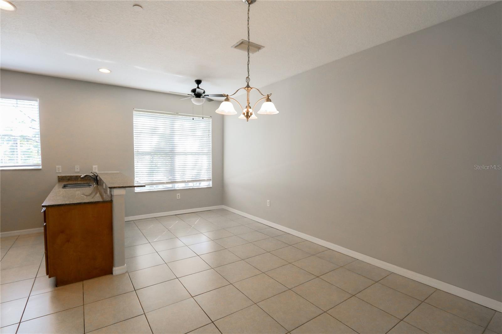 2530 MIDDLETON GROVE DR, BRANDON, FL, 33511