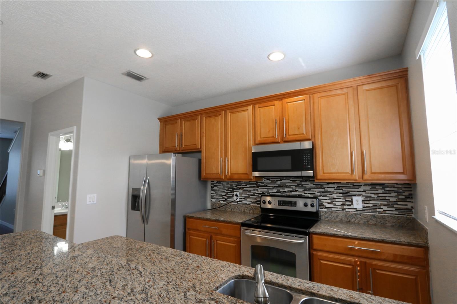 2530 MIDDLETON GROVE DR, BRANDON, FL, 33511