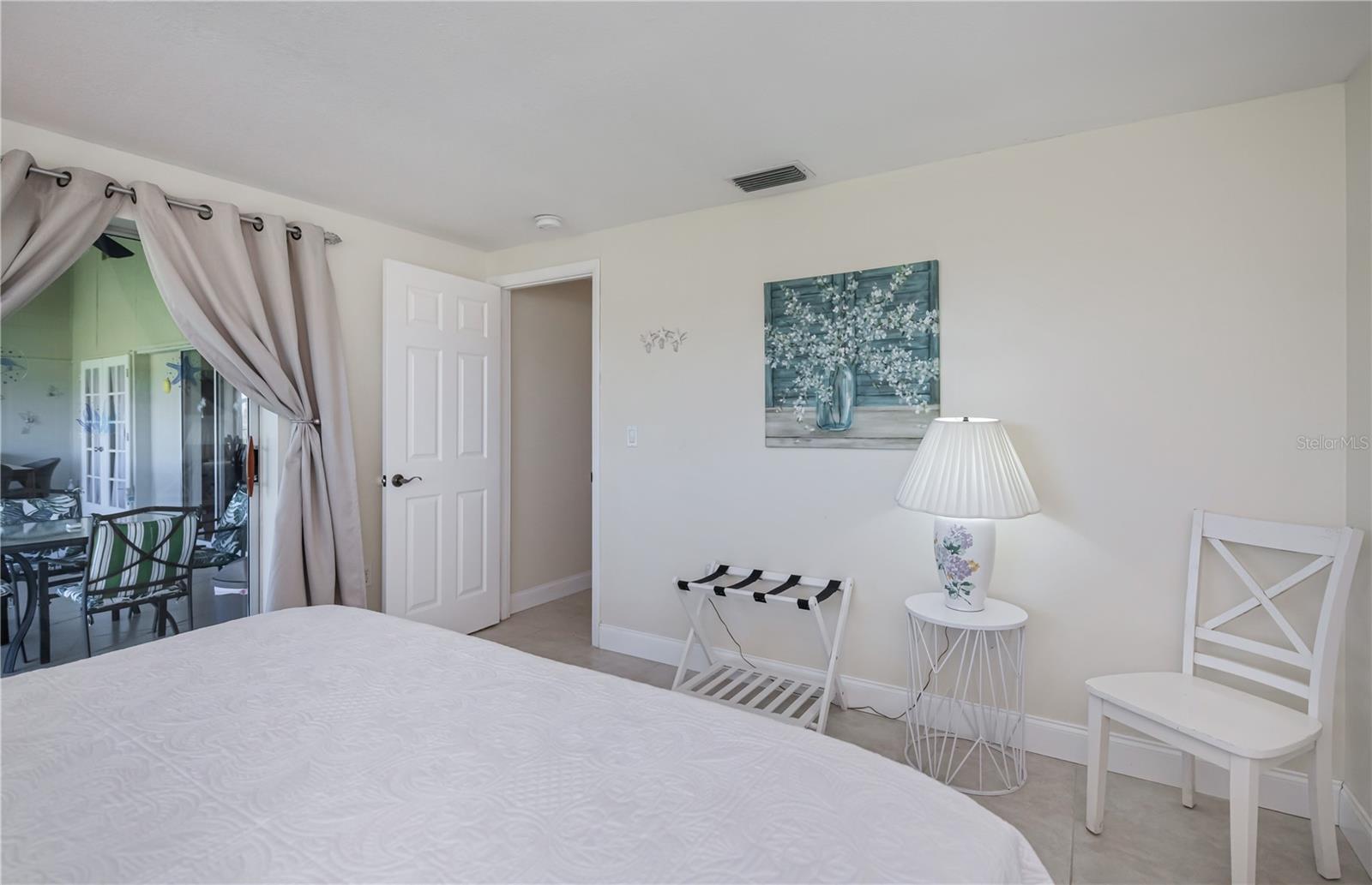 62 OAKLAND HILLS PL, ROTONDA WEST, FL, 33947
