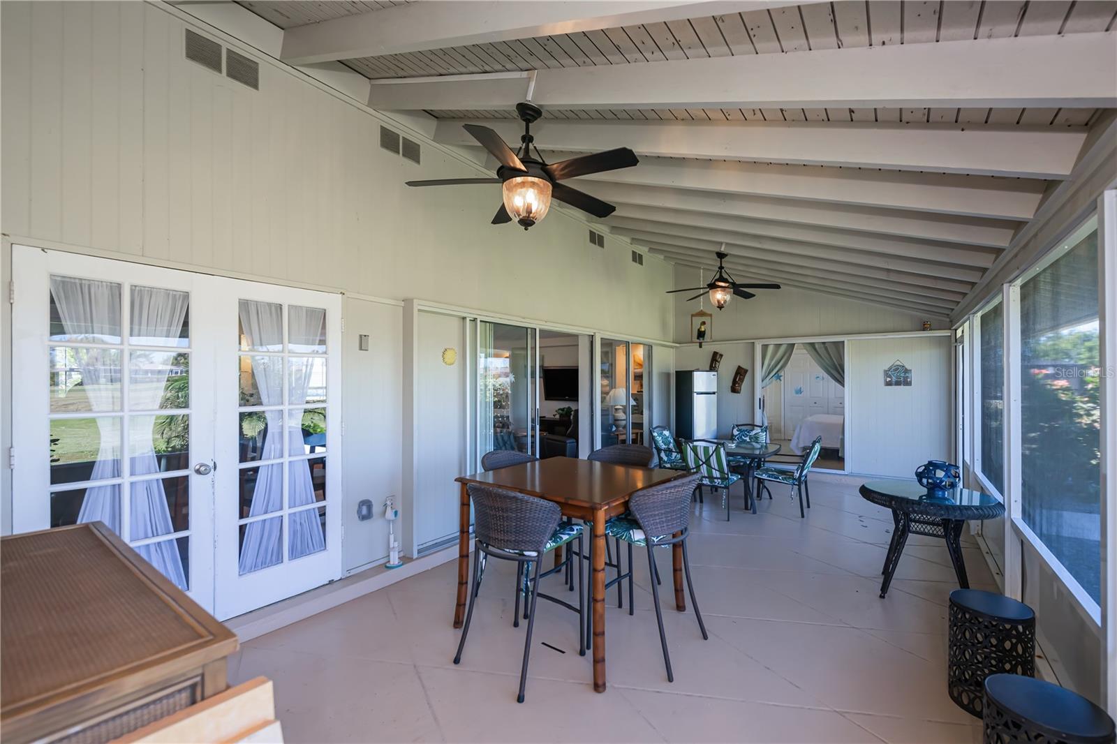 62 OAKLAND HILLS PL, ROTONDA WEST, FL, 33947